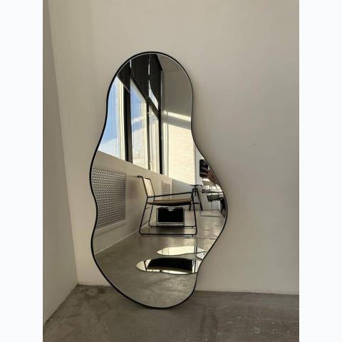 91.44cm x 121.92cm interior decor mirror with black ring edges